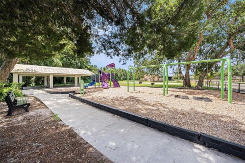 Casa en venta en Tampa, Florida, 3 dormitorios, 162.58 m2 № 1886318 - foto 29