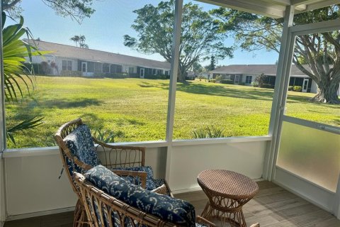 Condo in Fort Myers, Florida, 2 bedrooms  № 1673546 - photo 16