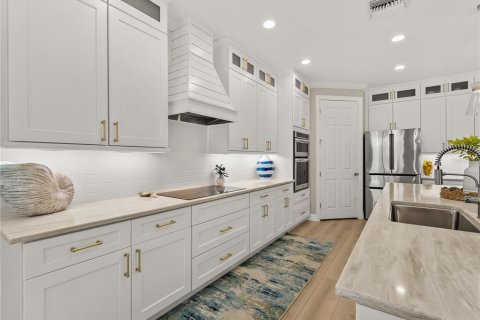 Villa ou maison à louer à Venice, Floride: 4 chambres, 344.11 m2 № 2434880 - photo 14
