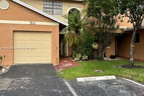 Townhouse in Pembroke Pines, Florida 3 bedrooms, 113.62 sq.m. № 1953747 - photo 25