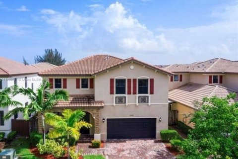 Casa en venta en Homestead, Florida, 4 dormitorios, 226.4 m2 № 1861768 - foto 1
