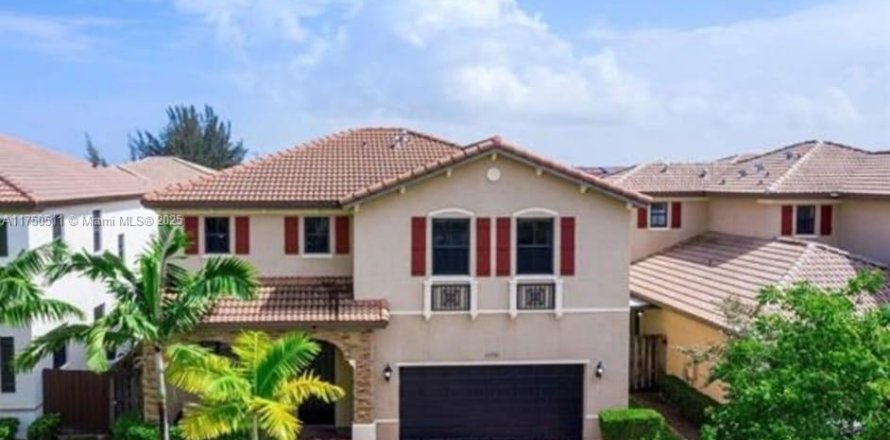 Casa en Homestead, Florida 4 dormitorios, 226.4 m2 № 1861768
