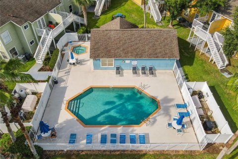Condominio en venta en Kissimmee, Florida, 4 dormitorios, 150.13 m2 № 1750226 - foto 2