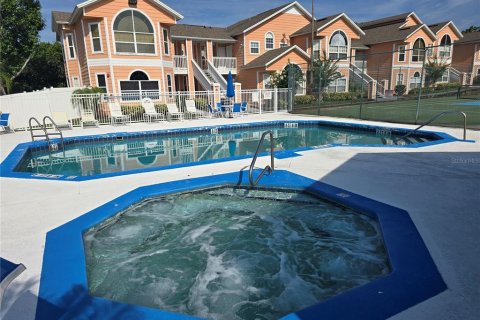 Condominio en venta en Kissimmee, Florida, 4 dormitorios, 150.13 m2 № 1750226 - foto 3