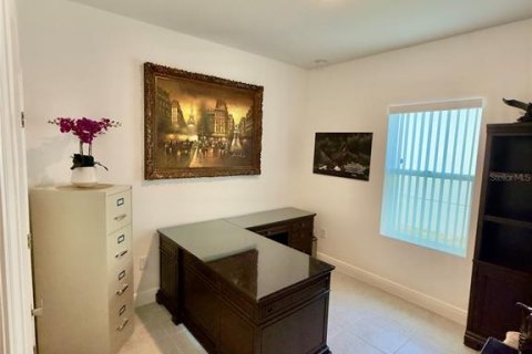House in Minneola, Florida 4 bedrooms, 175.12 sq.m. № 2321639 - photo 20