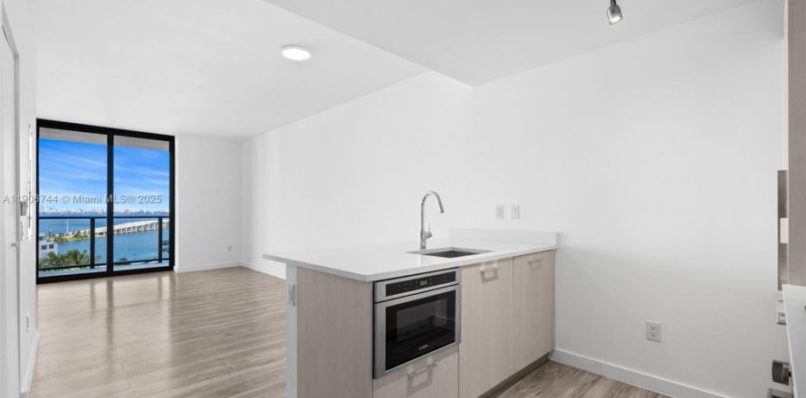 Condo à Miami, Floride, 1 chambre № 1963241