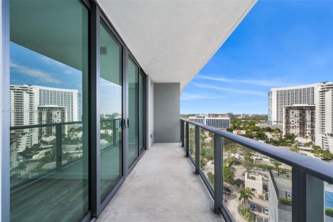 Copropriété à louer à Miami, Floride: 1 chambre, 57.79 m2 № 1963241 - photo 11