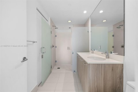 Copropriété à louer à Miami, Floride: 1 chambre, 57.79 m2 № 1963241 - photo 10