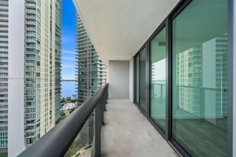 Copropriété à louer à Miami, Floride: 1 chambre, 57.79 m2 № 1963241 - photo 12