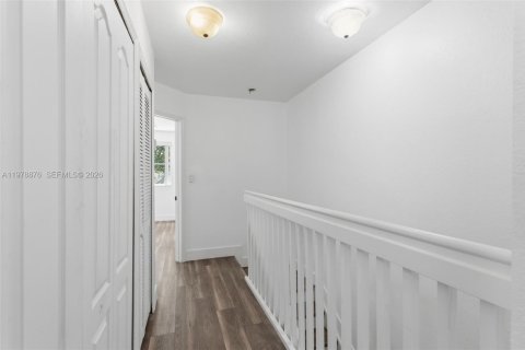 Купить таунхаус в Майами, Флорида 2 спальни, 117.15м2, № 2049531 - фото 17