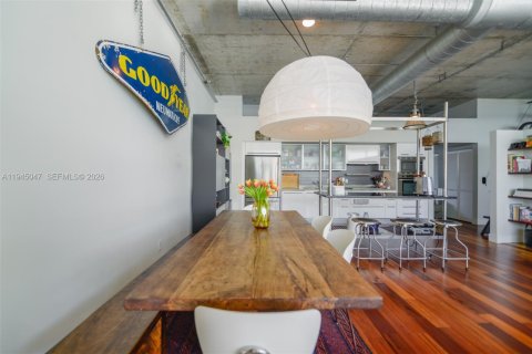 Copropriété à louer à North Bay Village, Floride: 2 chambres № 2001253 - photo 12