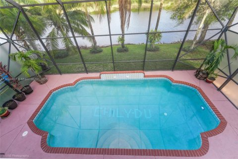 Villa ou maison à vendre à Miramar, Floride: 4 chambres, 316.52 m2 № 1946131 - photo 20