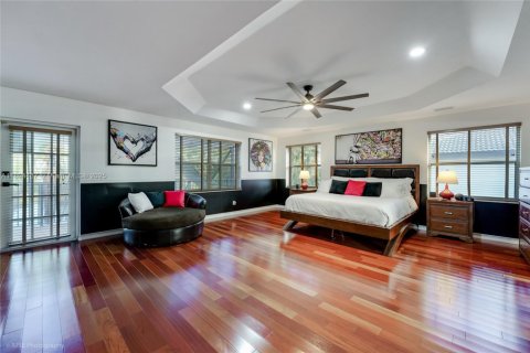 Villa ou maison à vendre à Miramar, Floride: 4 chambres, 316.52 m2 № 1946131 - photo 11