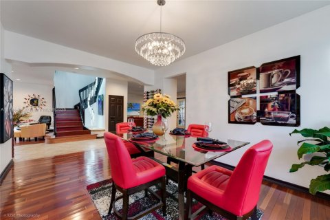 Villa ou maison à vendre à Miramar, Floride: 4 chambres, 316.52 m2 № 1946131 - photo 26