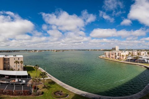 Condominio en venta en South Pasadena, Florida, 2 dormitorios, 124.95 m2 № 1556519 - foto 20