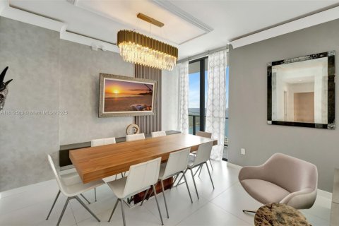 Condominio en venta en Miami, Florida, 3 dormitorios, 186.45 m2 № 1760860 - foto 27