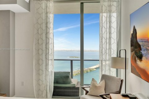 Condominio en venta en Miami, Florida, 3 dormitorios, 186.45 m2 № 1760860 - foto 7