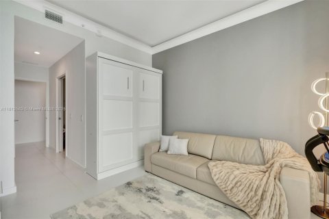 Condominio en venta en Miami, Florida, 3 dormitorios, 186.45 m2 № 1760860 - foto 6