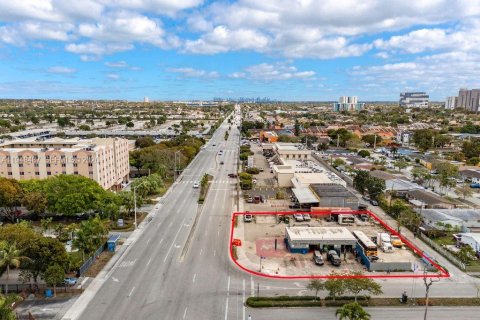 Купить коммерческую недвижимость в Суитуотер, Флорида № 2005693 - фото 12