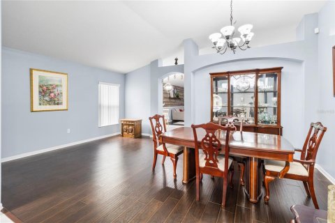 Villa ou maison à vendre à Brandon, Floride: 3 chambres, 172.61 m2 № 2289521 - photo 6