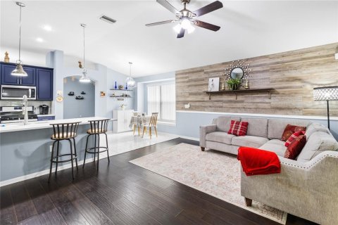 Villa ou maison à vendre à Brandon, Floride: 3 chambres, 172.61 m2 № 2289521 - photo 13