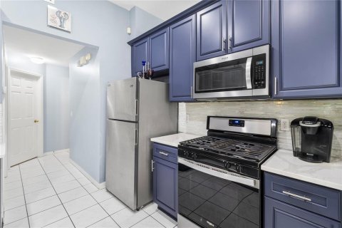 Villa ou maison à vendre à Brandon, Floride: 3 chambres, 172.61 m2 № 2289521 - photo 16