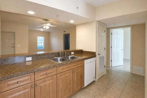 Apartment in Punta Gorda, Florida 2 bedrooms, 95.88 sq.m. № 2394397 - photo 6