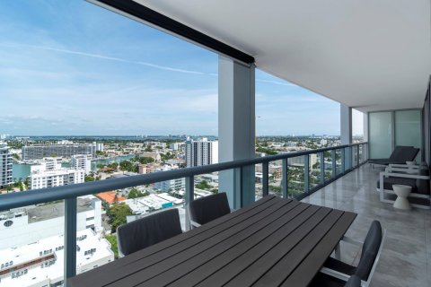 Copropriété à vendre à Miami Beach, Floride: 2 chambres, 96.15 m2 № 1892982 - photo 20