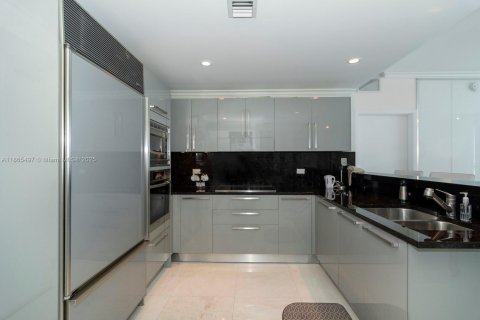 Copropriété à vendre à Miami Beach, Floride: 2 chambres, 96.15 m2 № 1892982 - photo 9