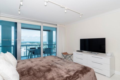 Copropriété à vendre à Miami Beach, Floride: 2 chambres, 96.15 m2 № 1892982 - photo 11