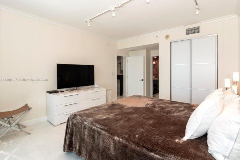 Copropriété à vendre à Miami Beach, Floride: 2 chambres, 96.15 m2 № 1892982 - photo 13