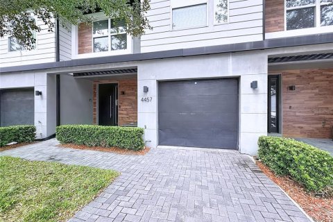 Townhouse in Kissimmee, Florida 4 bedrooms, 162.76 sq.m. № 2094906