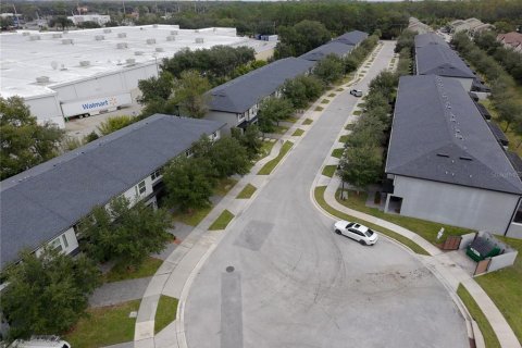 Adosado en venta en Kissimmee, Florida, 4 dormitorios, 162.76 m2 № 2094906 - foto 19