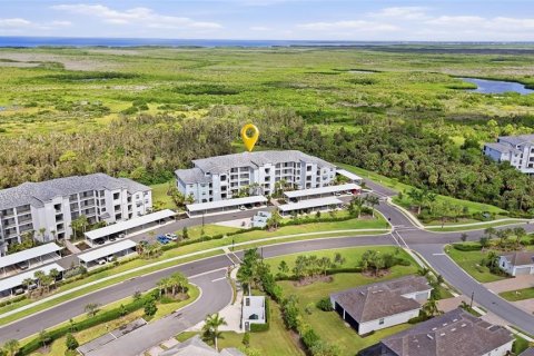Condo à Punta Gorda, Floride, 2 chambres  № 2388295