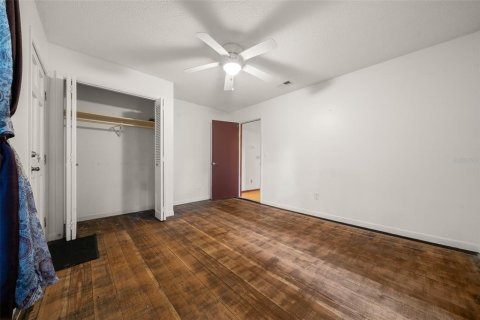 Casa en venta en Anthony, Florida, 4 dormitorios, 262.36 m2 № 2314305 - foto 23