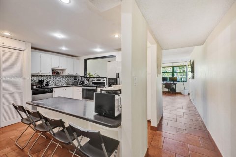 Condo in Aventura, Florida, 3 bedrooms  № 1776230 - photo 1