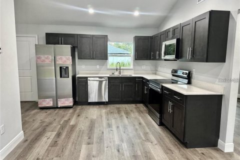 Casa en alquiler en Sebring, Florida, 3 dormitorios, 85.66 m2 № 1781259 - foto 2