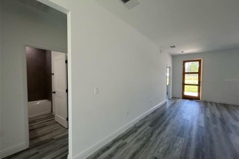 Villa ou maison à louer à Ocala, Floride: 4 chambres, 166.48 m2 № 2408092 - photo 7