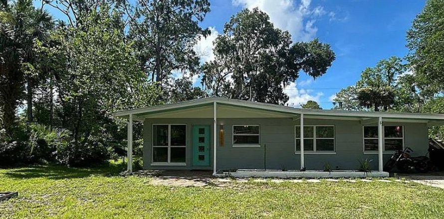 Casa en Gainesville, Florida 4 dormitorios, 145.3 m2 № 1827924