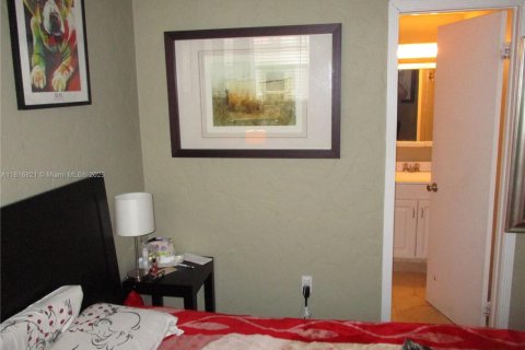 Condominio en alquiler en Miami Beach, Florida, 1 dormitorio, 51.1 m2 № 1770686 - foto 5
