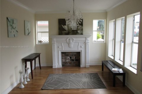 Condominio en alquiler en Miami Beach, Florida, 1 dormitorio, 51.1 m2 № 1770686 - foto 12