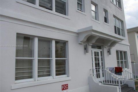 Condominio en alquiler en Miami Beach, Florida, 1 dormitorio, 51.1 m2 № 1770686 - foto 14
