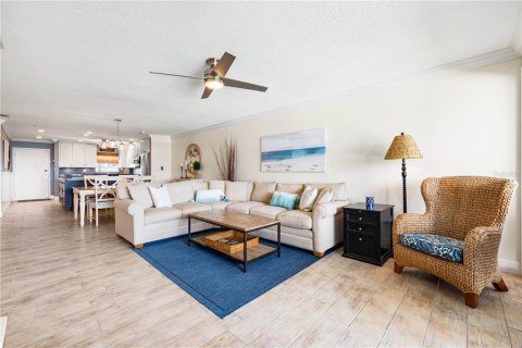 Condo in Sarasota, Florida, 2 bedrooms  № 1876290 - photo 17