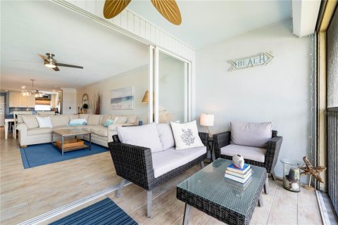 Condo in Sarasota, Florida, 2 bedrooms  № 1876290 - photo 22