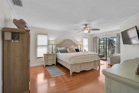 House in Englewood, Florida 3 bedrooms, 159.98 sq.m. № 1650370 - photo 24
