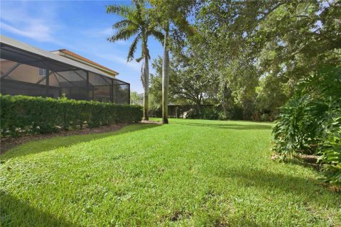 House in Bradenton, Florida 4 bedrooms, 332.31 sq.m. № 2210538 - photo 29