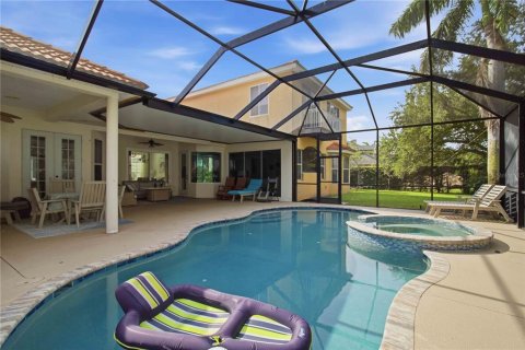 House in Bradenton, Florida 4 bedrooms, 332.31 sq.m. № 2210538 - photo 25