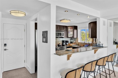 Снять в аренду квартиру в Лодердейл-бай-те-Си, Флорида 2 спальни, 96.62м2, № 2051194 - фото 27