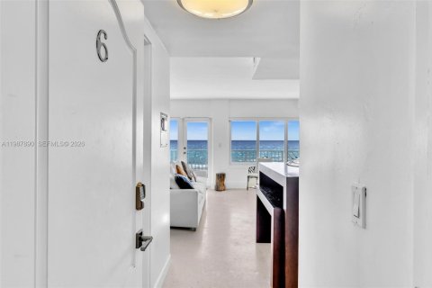 Снять в аренду квартиру в Лодердейл-бай-те-Си, Флорида 2 спальни, 96.62м2, № 2051194 - фото 2