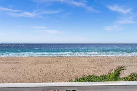 Снять в аренду квартиру в Лодердейл-бай-те-Си, Флорида 2 спальни, 96.62м2, № 2051194 - фото 23